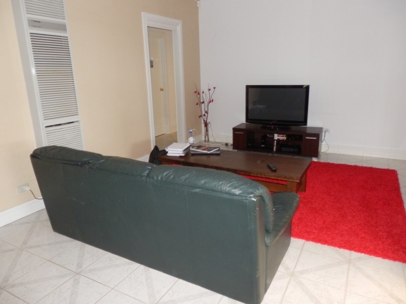 4 Goss Road, Aberfoyle Park SA 5159