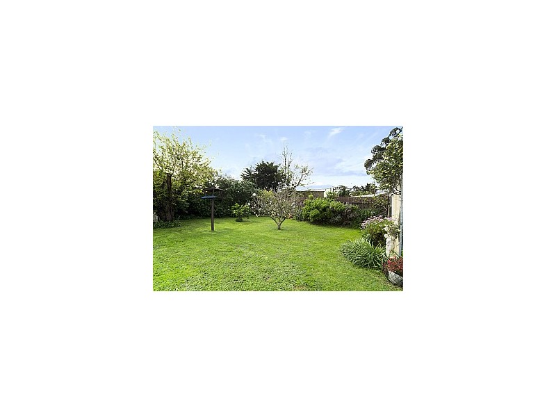 4 Yangara Street, O’sullivan Beach SA 5166