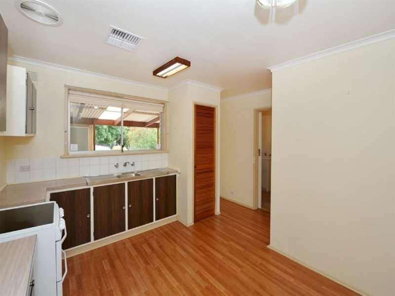 14 Turners Avenue, Coromandel Valley SA 5051