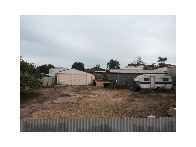 44 Trelawney Crescent, Huntfield Heights SA 5163