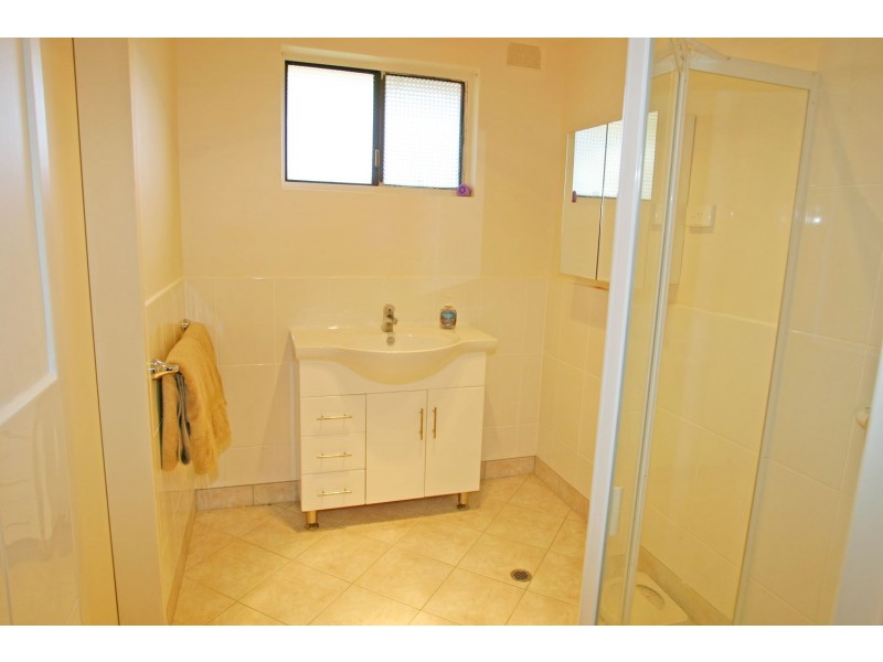 8 Kimberly Way, Happy Valley SA 5159