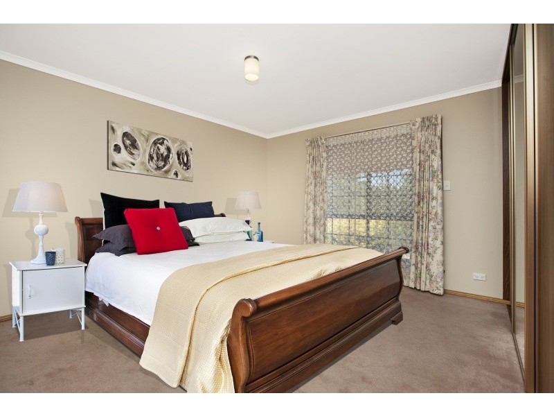 Unit 1, 6 New York Road, Aberfoyle Park SA 5159