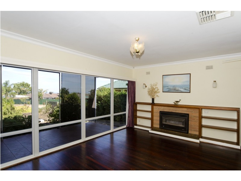 19 Seavista Grove, Christies Beach SA 5165