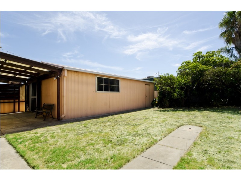 19 Seavista Grove, Christies Beach SA 5165