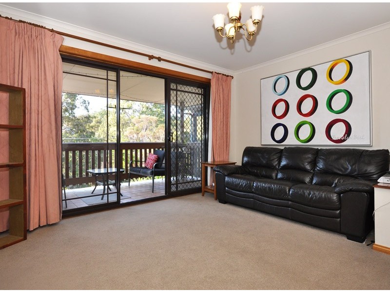 42 Booth Street, Happy Valley SA 5159