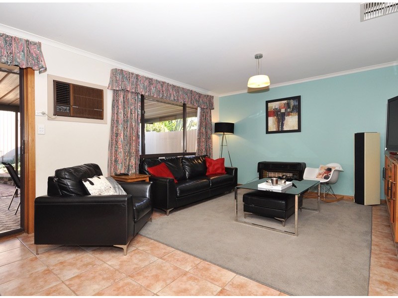 42 Booth Street, Happy Valley SA 5159