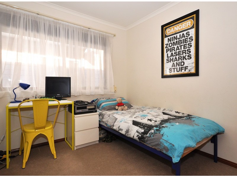 42 Booth Street, Happy Valley SA 5159