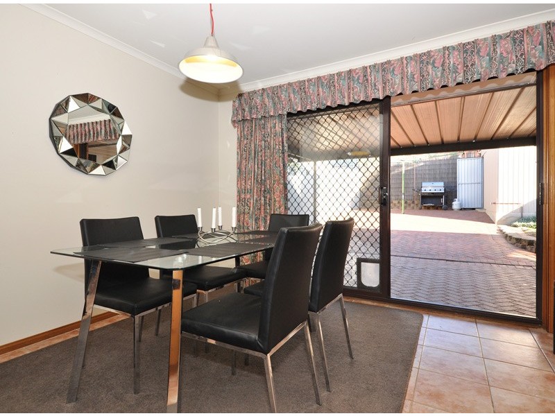 42 Booth Street, Happy Valley SA 5159