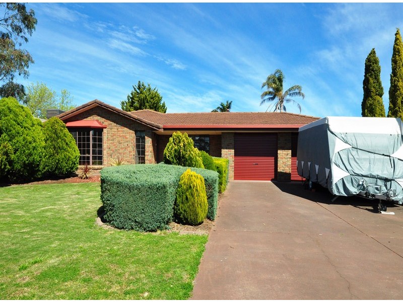 4 Minerva Grove, Happy Valley SA 5159