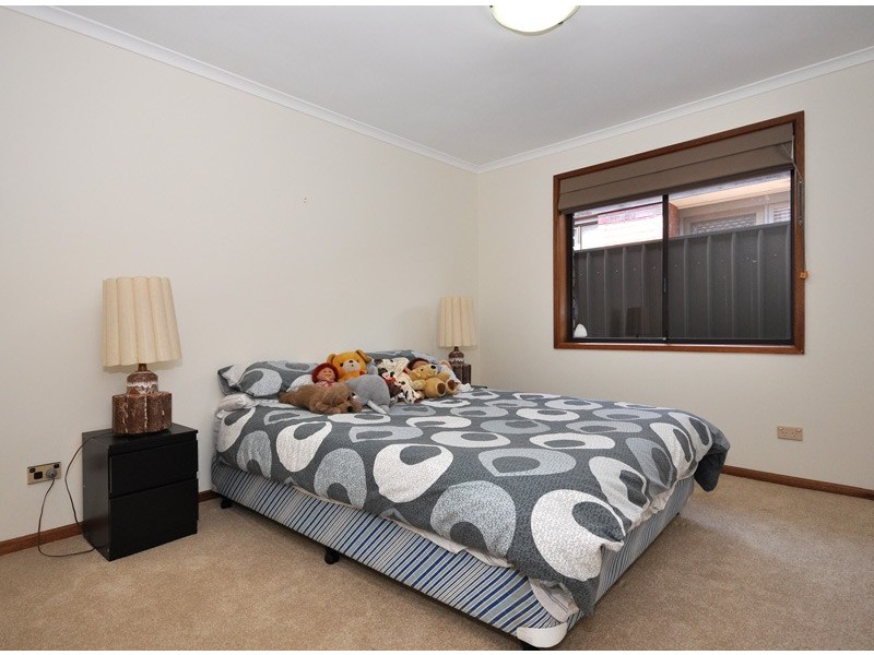 4 Minerva Grove, Happy Valley SA 5159