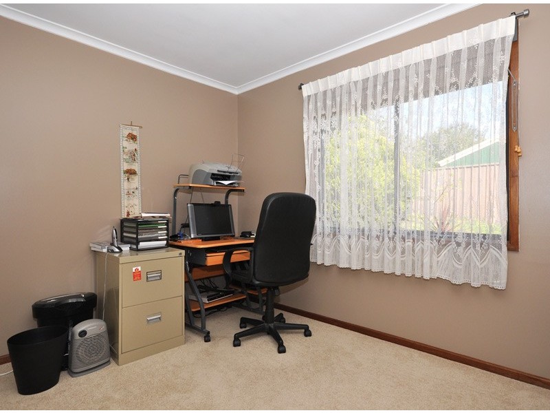 4 Minerva Grove, Happy Valley SA 5159