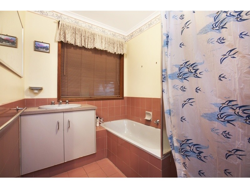 36 Hendrix Crescent, Woodcroft SA 5162