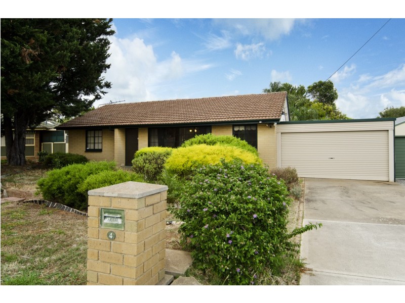4 Brendan Street, Christie Downs SA 5164