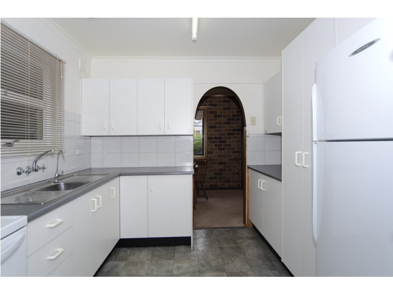 4 Brendan Street, Christie Downs SA 5164