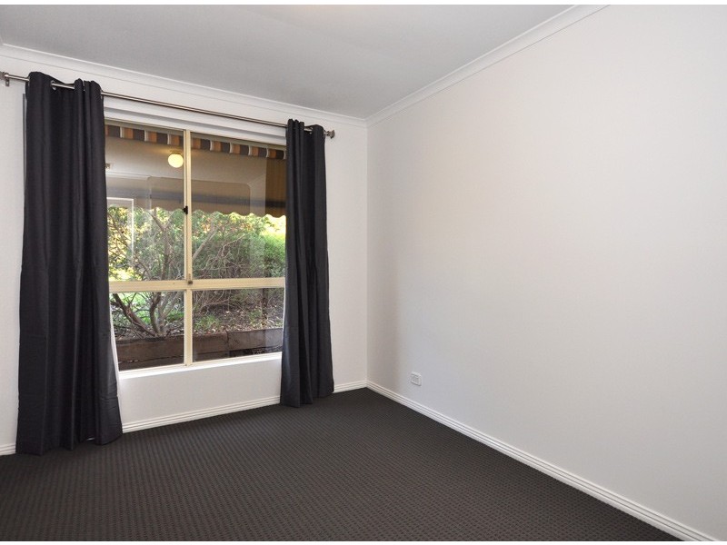 4 Kuantan Drive, Aberfoyle Park SA 5159