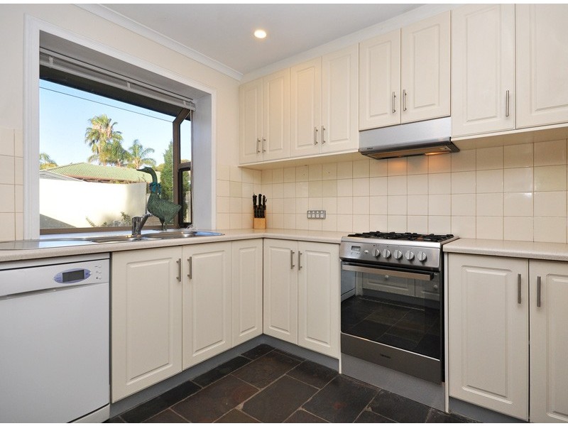 4 Woodham Court, Aberfoyle Park SA 5159