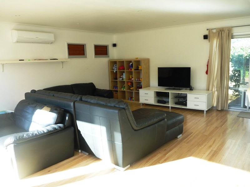 4 Ken Road, Aberfoyle Park SA 5159