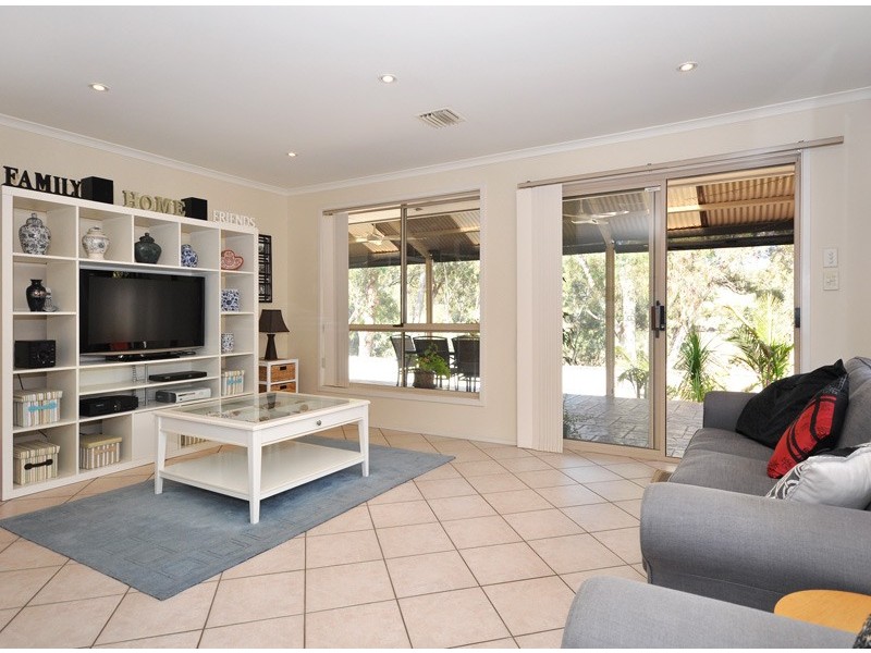50 Miller Drive, Happy Valley SA 5159
