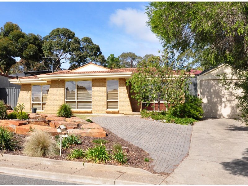 30 Jordan Avenue, Happy Valley SA 5159