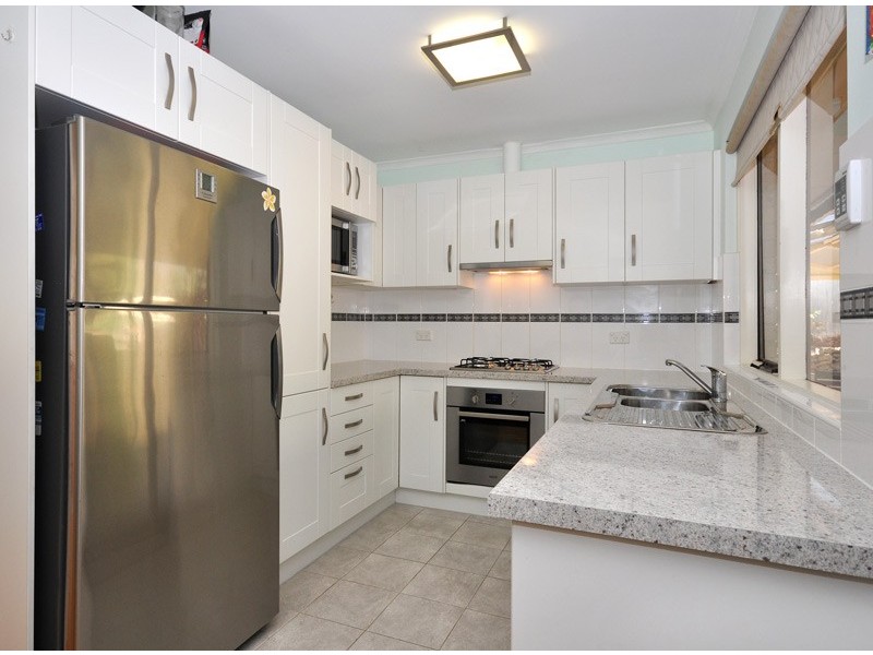30 Jordan Avenue, Happy Valley SA 5159