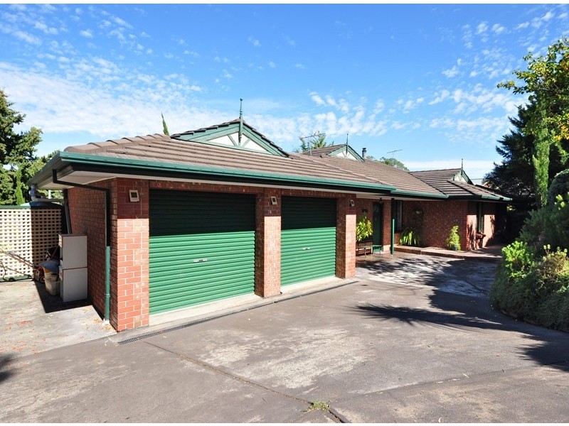 7 The Oaks Parade, Aberfoyle Park SA 5159