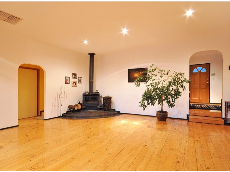 7 The Oaks Parade, Aberfoyle Park SA 5159