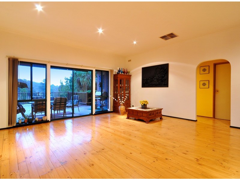 7 The Oaks Parade, Aberfoyle Park SA 5159