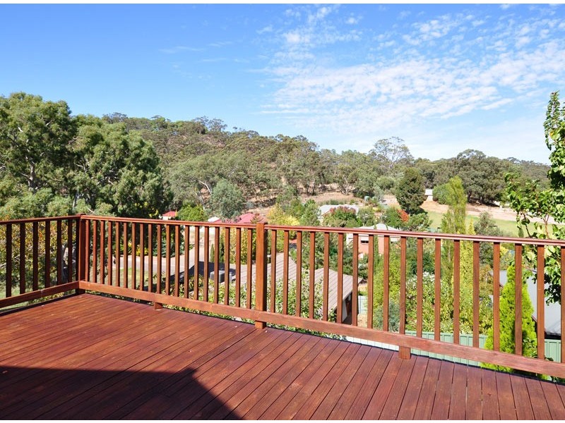 7 The Oaks Parade, Aberfoyle Park SA 5159