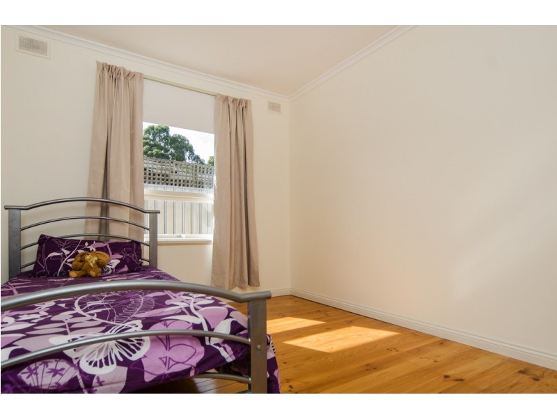 16 Marie Avenue, Morphett Vale SA 5162