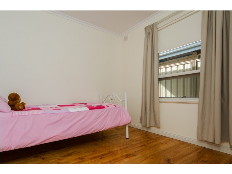 16 Marie Avenue, Morphett Vale SA 5162