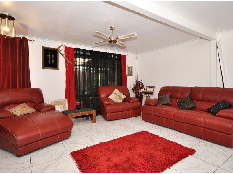 12 Stirling Drive, Morphett Vale SA 5162