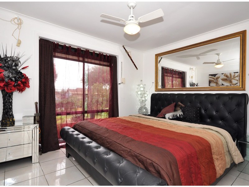 12 Stirling Drive, Morphett Vale SA 5162