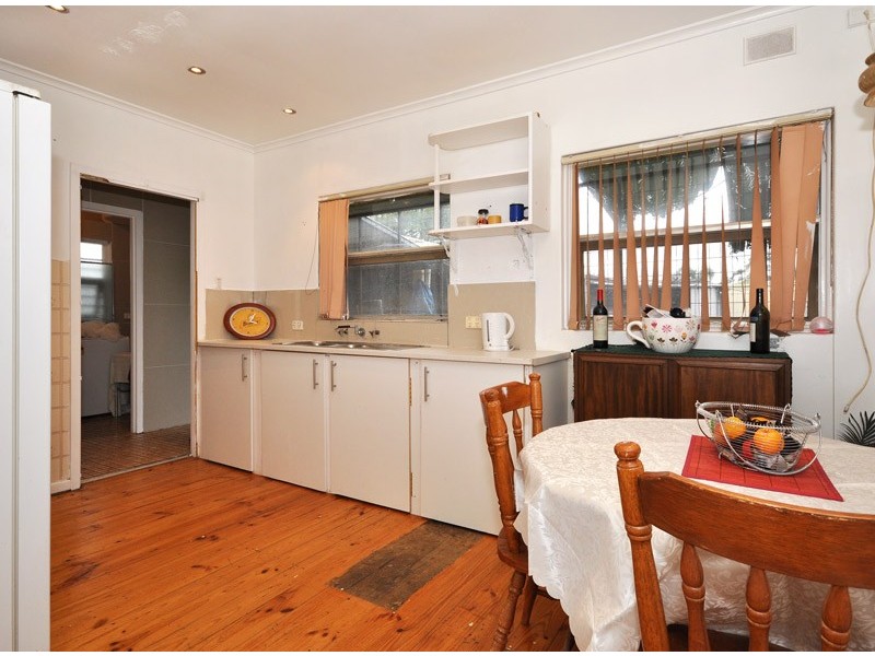 9 Roberts Road, Hackham West SA 5163