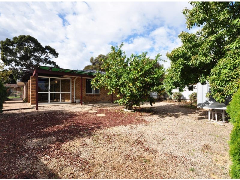 18 Tripoli Road, Happy Valley SA 5159