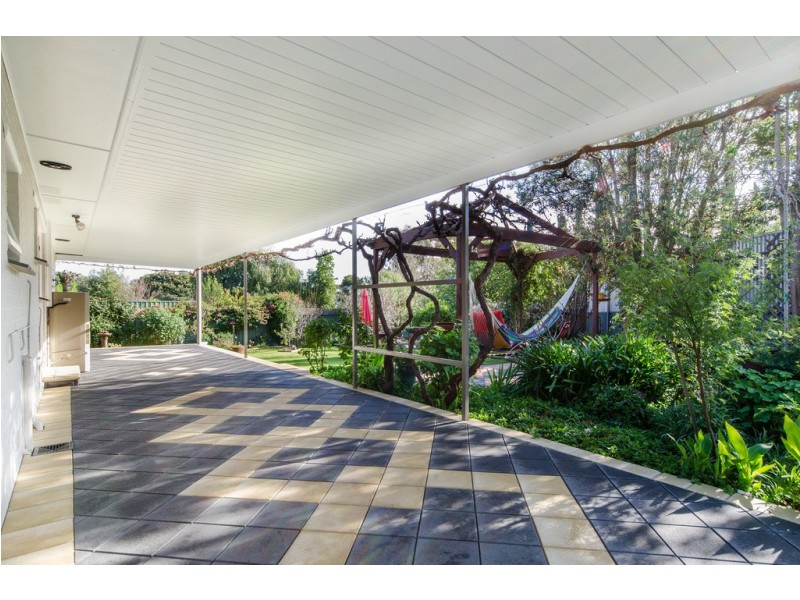 5 Jenny Crescent, Morphett Vale SA 5162