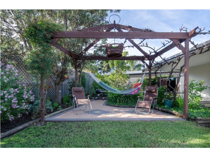 5 Jenny Crescent, Morphett Vale SA 5162