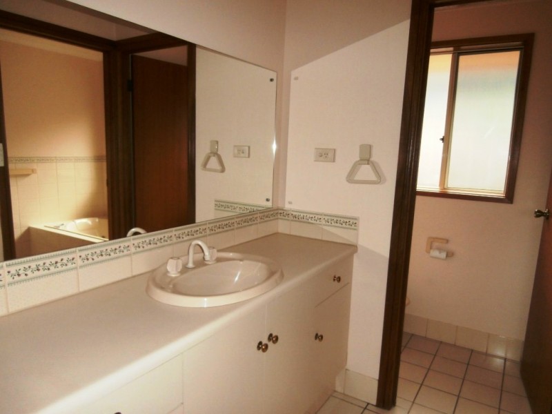 15 Drumborg Court, Woodcroft SA 5162