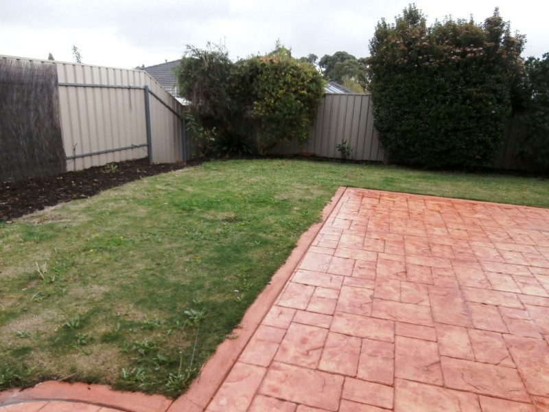 15 Drumborg Court, Woodcroft SA 5162