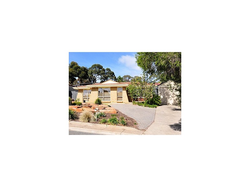 30 Jordan Avenue, Happy Valley SA 5159