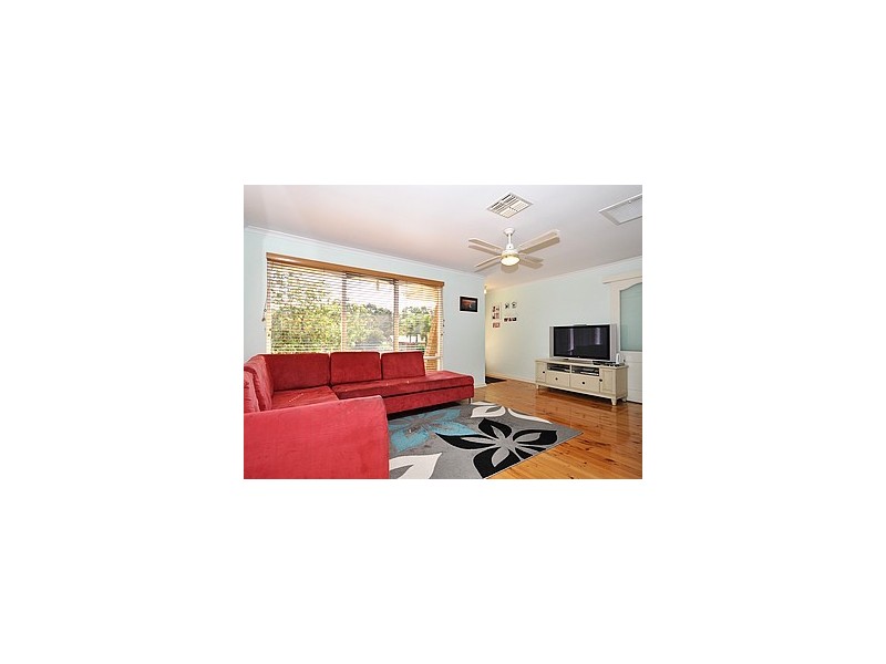 30 Jordan Avenue, Happy Valley SA 5159