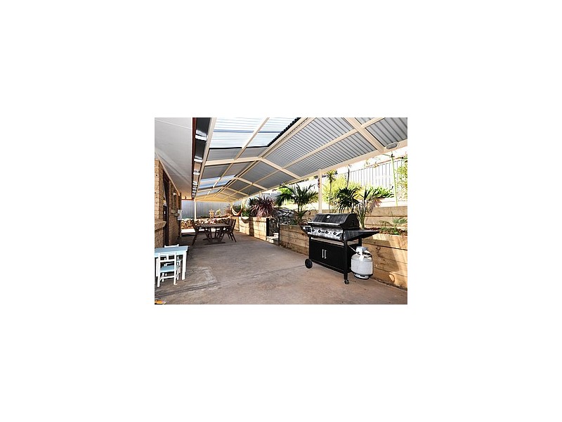 30 Jordan Avenue, Happy Valley SA 5159