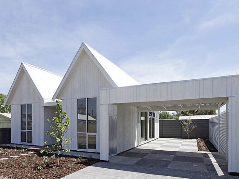 4 Hawk Street, Port Willunga SA 5173