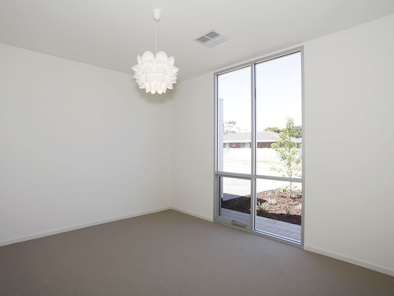 4 Hawk Street, Port Willunga SA 5173