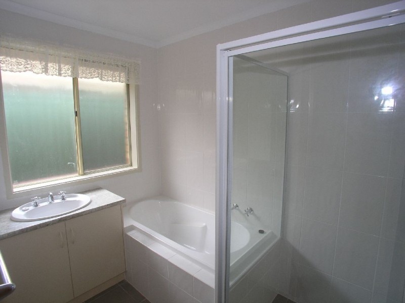 19A Dianne Street, Happy Valley SA 5159