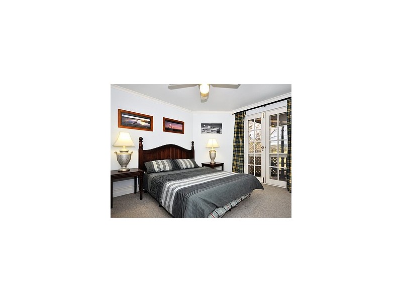 7 Goldfinch Place, Flagstaff Hill SA 5159