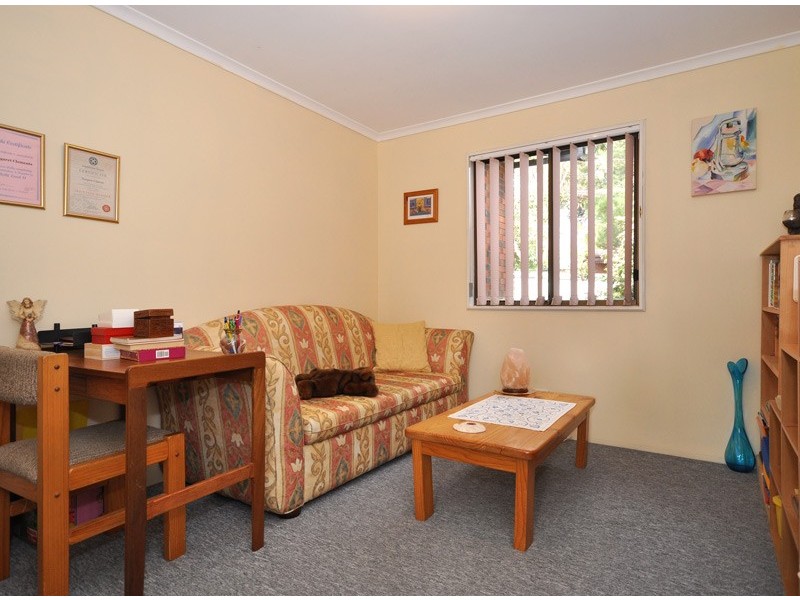 20 Ernest Crescent, Happy Valley SA 5159