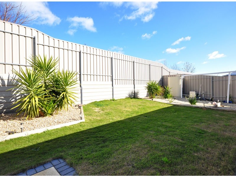 16 Cairns Way, Seaford Rise SA 5169