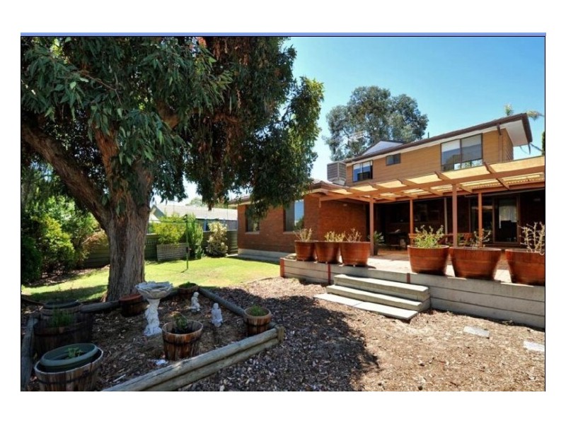 28 Hamilton Crescent, Aberfoyle Park SA 5159