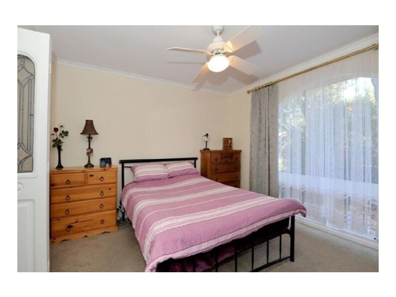 28 Hamilton Crescent, Aberfoyle Park SA 5159