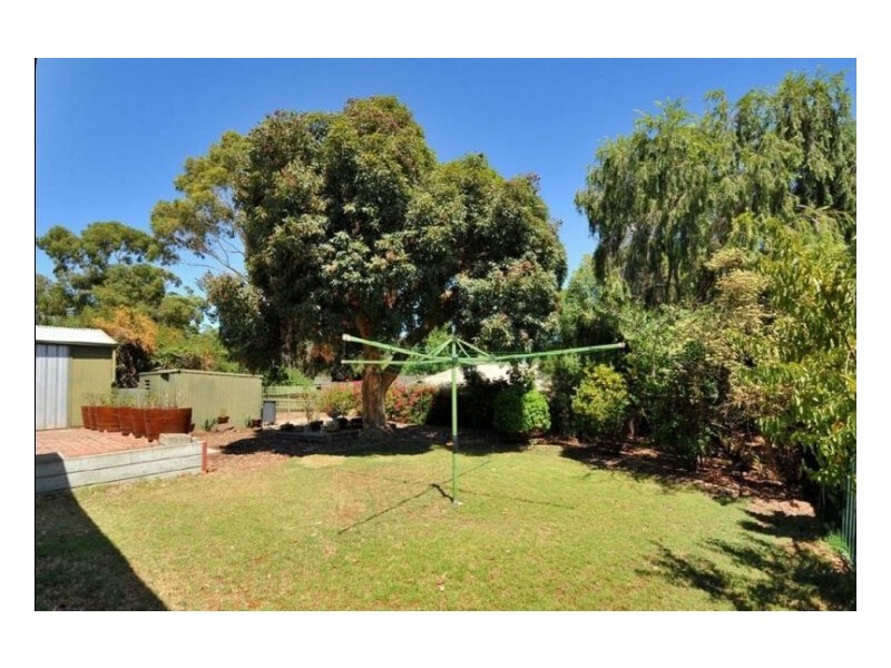 28 Hamilton Crescent, Aberfoyle Park SA 5159